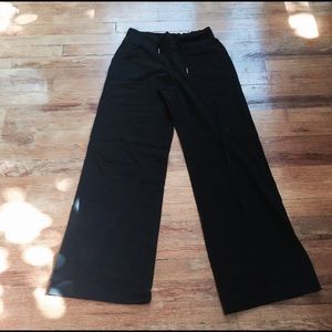 Lululemon On The Fly Wide Leg Black Pant